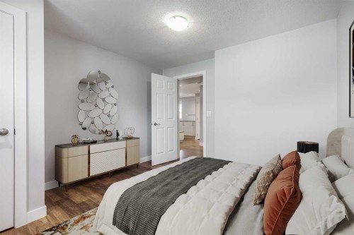8111 Ranchview Drive Nw, Calgary, AB - Indoor Photo Showing Bedroom
