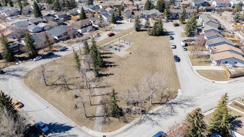 8111 Ranchview Drive Nw, Calgary, AB - Outdoor With View