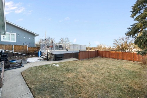 308 Hunterbrook Place Nw, Calgary, AB - Outdoor