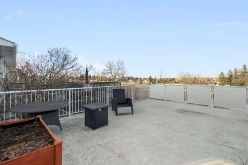 308 Hunterbrook Place Nw, Calgary, AB - Outdoor