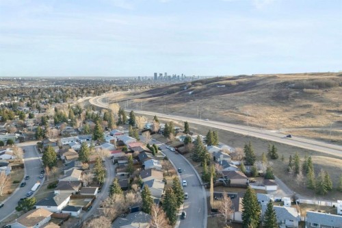 308 Hunterbrook Place Nw, Calgary, AB - Outdoor With View