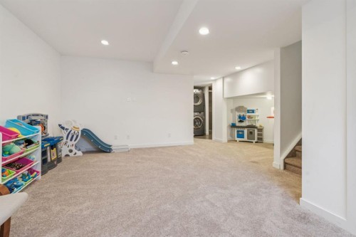 104 Bow Ridge Crescent, Cochrane, AB - Indoor