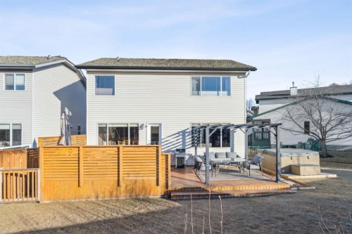 104 Bow Ridge Crescent, Cochrane, AB - Outdoor