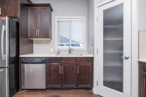 226 Redstone Drive Ne, Calgary, AB - Indoor Photo Showing Kitchen