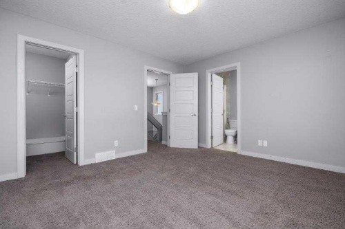 226 Redstone Drive Ne, Calgary, AB - Indoor