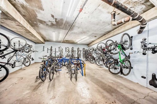 225-333 Riverfront Avenue Se, Calgary, AB - Indoor