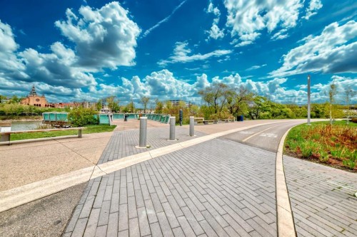 225-333 Riverfront Avenue Se, Calgary, AB - Outdoor With View