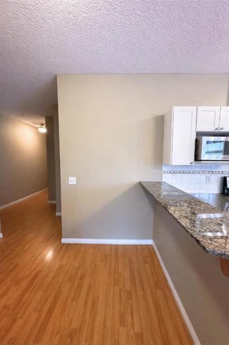 225-333 Riverfront Avenue Se, Calgary, AB - Indoor