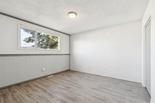3640 Dover Ridge Drive Se, Calgary, AB - Indoor Photo Showing Other Room