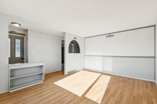 3640 Dover Ridge Drive Se, Calgary, AB - Indoor Photo Showing Other Room