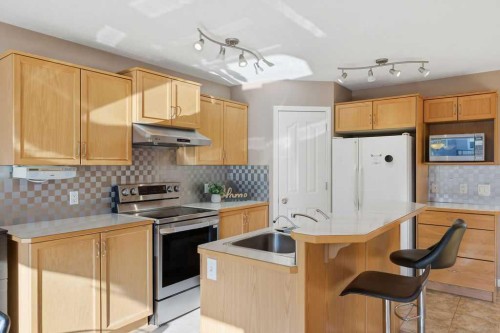 178 Kincora View Nw, Calgary, AB - Indoor Photo Showing Kitchen