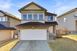 178 Kincora View NW Calgary, AB T3R 1M2