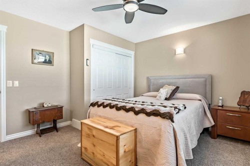 142 Freeman Way Nw, High River, AB - Indoor Photo Showing Bedroom