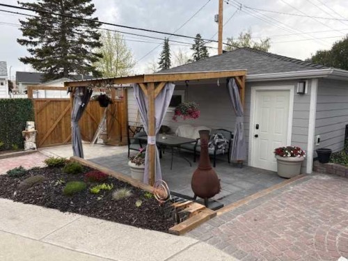 412 Athlone Road Se, Calgary, AB - Outdoor