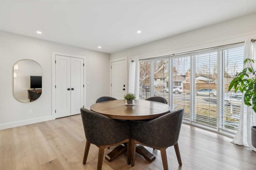 412 Athlone Road Se, Calgary, AB - Indoor Photo Showing Dining Room