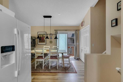 43 Covington Rise Ne, Calgary, AB - Indoor