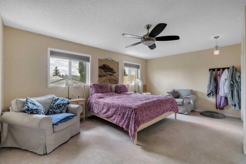 43 Covington Rise Ne, Calgary, AB - Indoor Photo Showing Bedroom