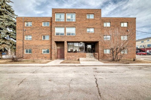 303-319 2 Avenue  Strathmore, AB T1P 1T7