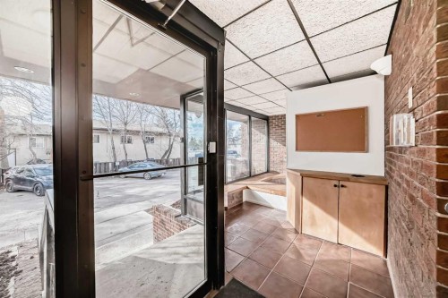 303-319 2 Avenue, Strathmore, AB - Indoor Photo Showing Other Room