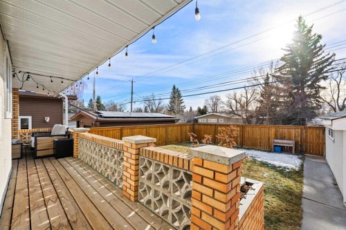 304 Wascana Crescent Se, Calgary, AB - Outdoor With Deck Patio Veranda With Exterior