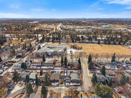 304 Wascana Crescent Se, Calgary, AB - Outdoor With View