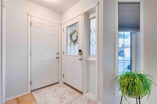 307 Regal Crescent, Trochu, AB - Indoor Photo Showing Other Room