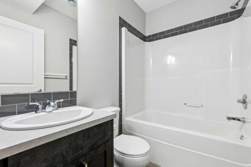 95 Cornerstone Avenue Ne, Calgary, AB - Indoor Photo Showing Bathroom