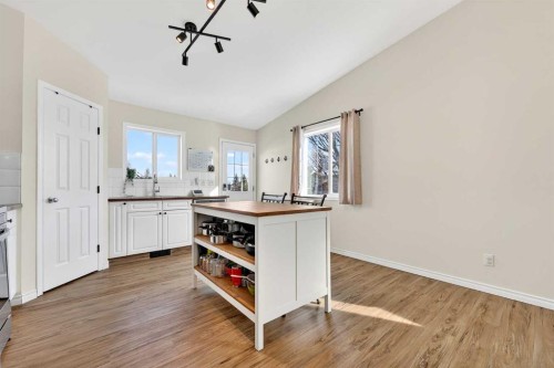 250 Cimarron Boulevard, Okotoks, AB - Indoor