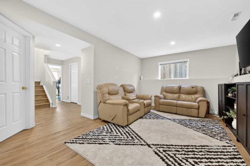 250 Cimarron Boulevard, Okotoks, AB - Indoor