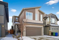 114 Walgrove Green SE Calgary, AB T2X 2H9