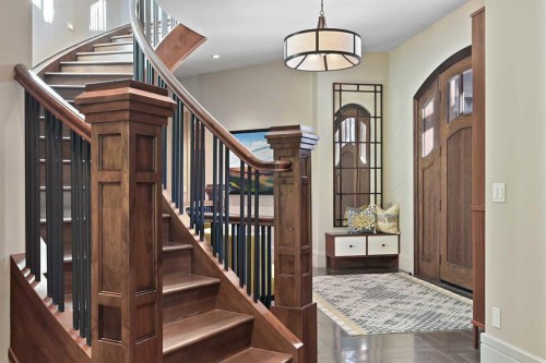 31 Spring Valley Heights Sw, Calgary, AB - Indoor Photo Showing Other Room