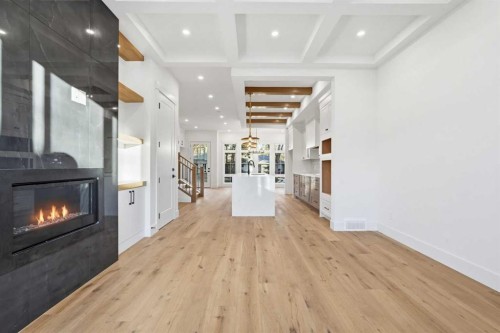 3515 42 Street Sw, Calgary, AB - Indoor With Fireplace