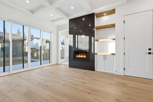 3515 42 Street Sw, Calgary, AB - Indoor With Fireplace