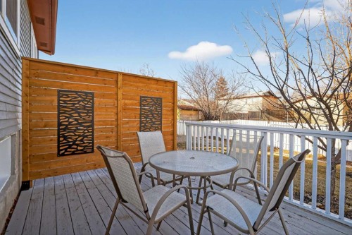 128 Bernard Close Nw, Calgary, AB 