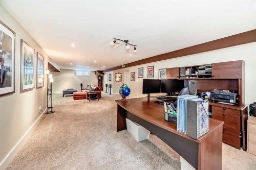 36 Dalrymple Green Nw, Calgary, AB - Indoor