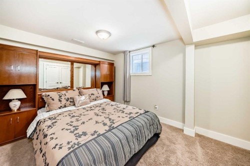 36 Dalrymple Green Nw, Calgary, AB - Indoor Photo Showing Bedroom