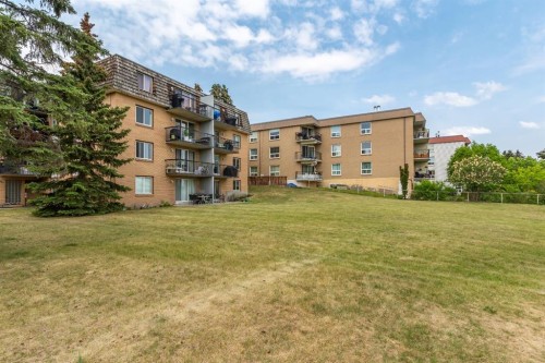 31-528 Cedar Crescent Sw, Calgary, AB - Outdoor With Balcony