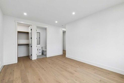 1835 Braemar Place Sw, Calgary, AB - Indoor Photo Showing Other Room