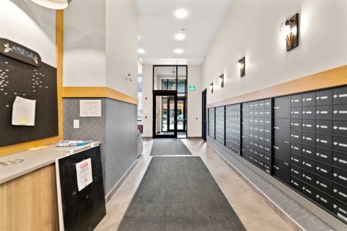 310-3932 University Avenue Nw, Calgary, AB - Indoor Photo Showing Other Room