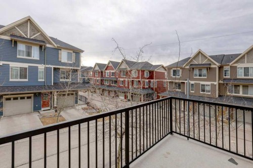 68 Evansview Road Nw, Calgary, AB - Outdoor