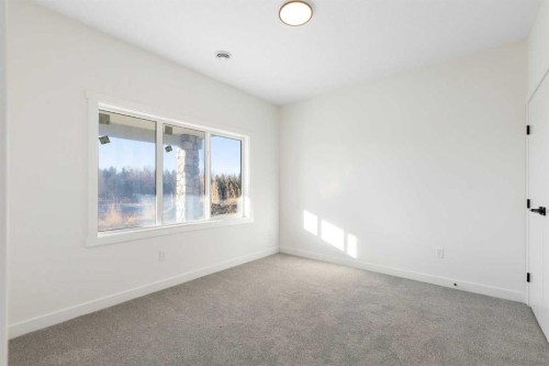 25 St. Andrews Close, Lyalta, AB - Indoor Photo Showing Other Room
