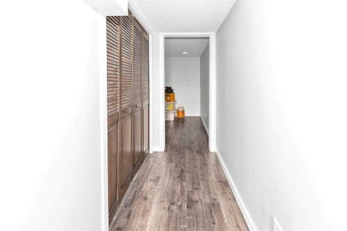 151-6915 Ranchview Drive Nw, Calgary, AB - Indoor Photo Showing Other Room