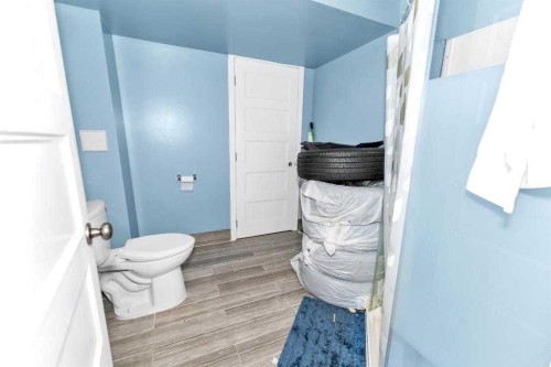 151-6915 Ranchview Drive Nw, Calgary, AB - Indoor Photo Showing Bathroom