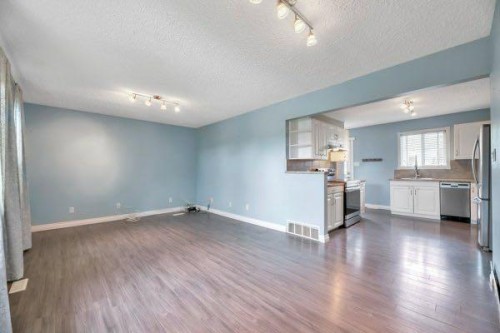 8319 Bowness Road, Calgary, AB - Indoor