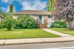 8319 Bowness Road Calgary, AB T3B 0H5