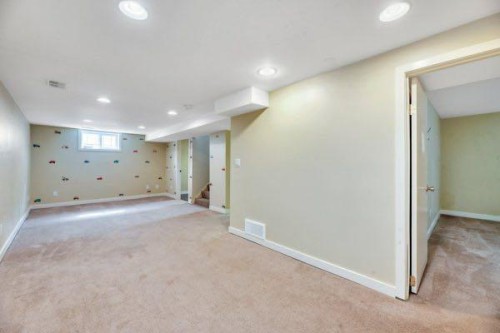 8319 Bowness Road, Calgary, AB - Indoor Photo Showing Other Room