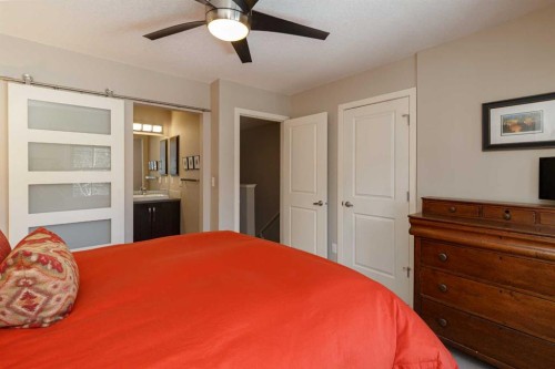 513 Ascot Circle Sw, Calgary, AB - Indoor Photo Showing Bedroom