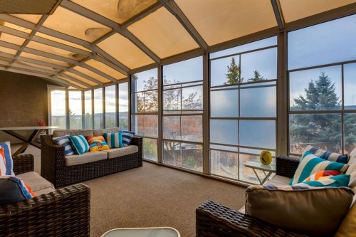 16 Silvercreek Place Nw, Calgary, AB - Indoor