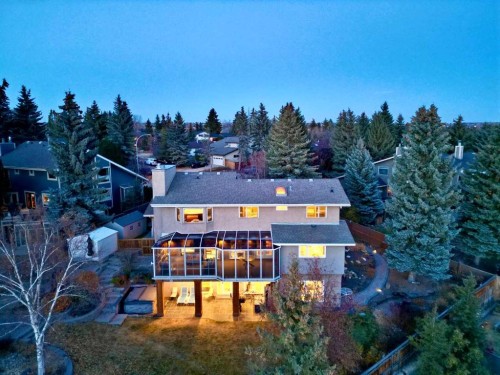 16 Silvercreek Place Nw, Calgary, AB - Outdoor