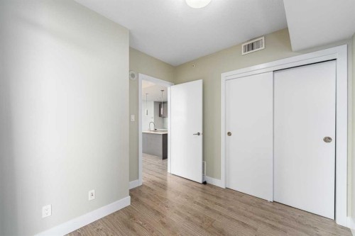 1007-1122 3 Street Se, Calgary, AB - Indoor Photo Showing Other Room